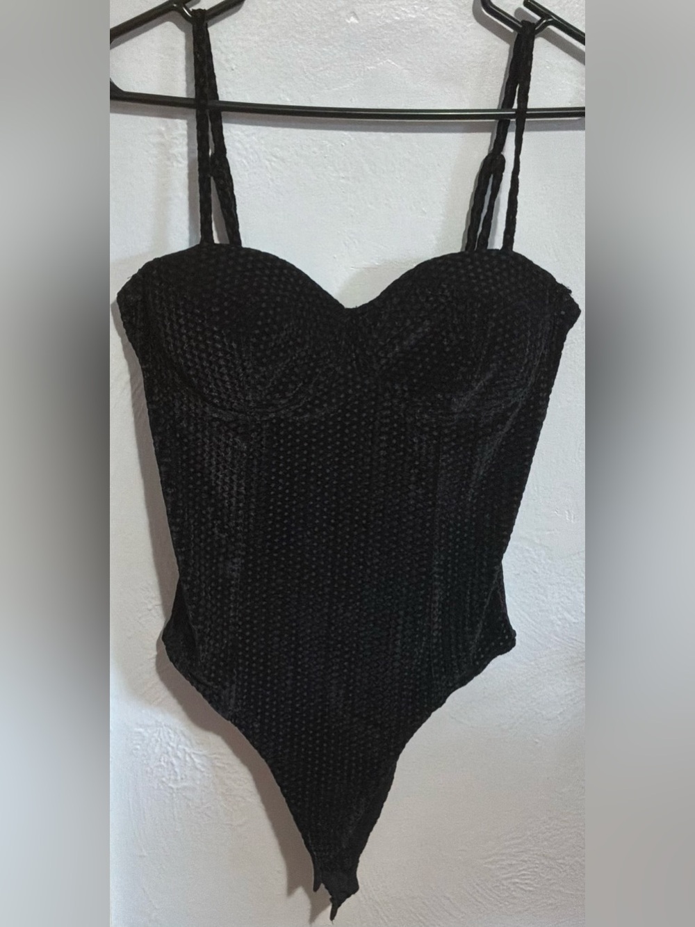 #82 NWT Lulus Flirty Feelings Black Velvet Bustier Bodysuit Size M - Picture 6 of 11
